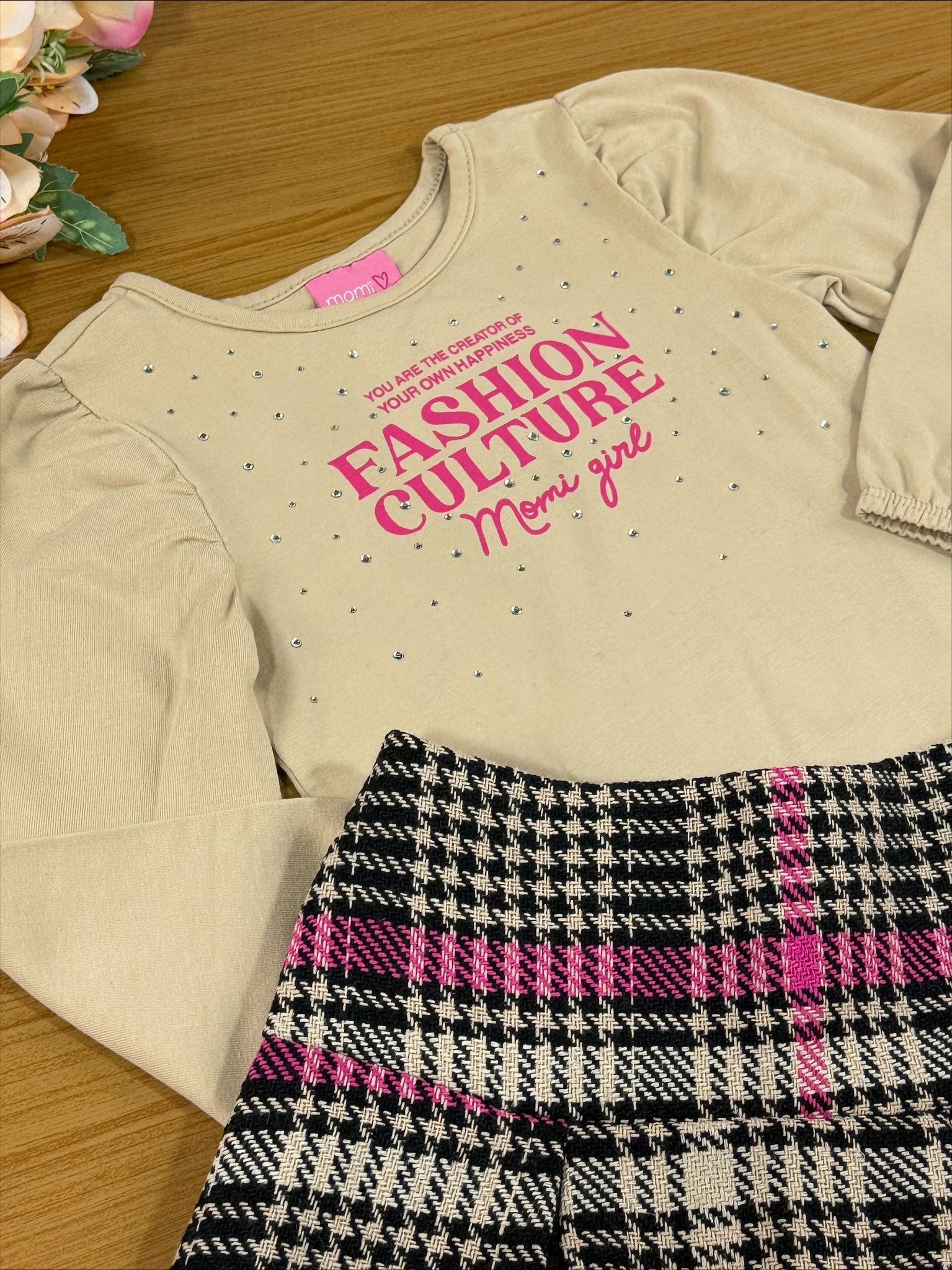 Conjunto Infantil Momi Inverno Shorts Saia e Blusa Bege Fashion