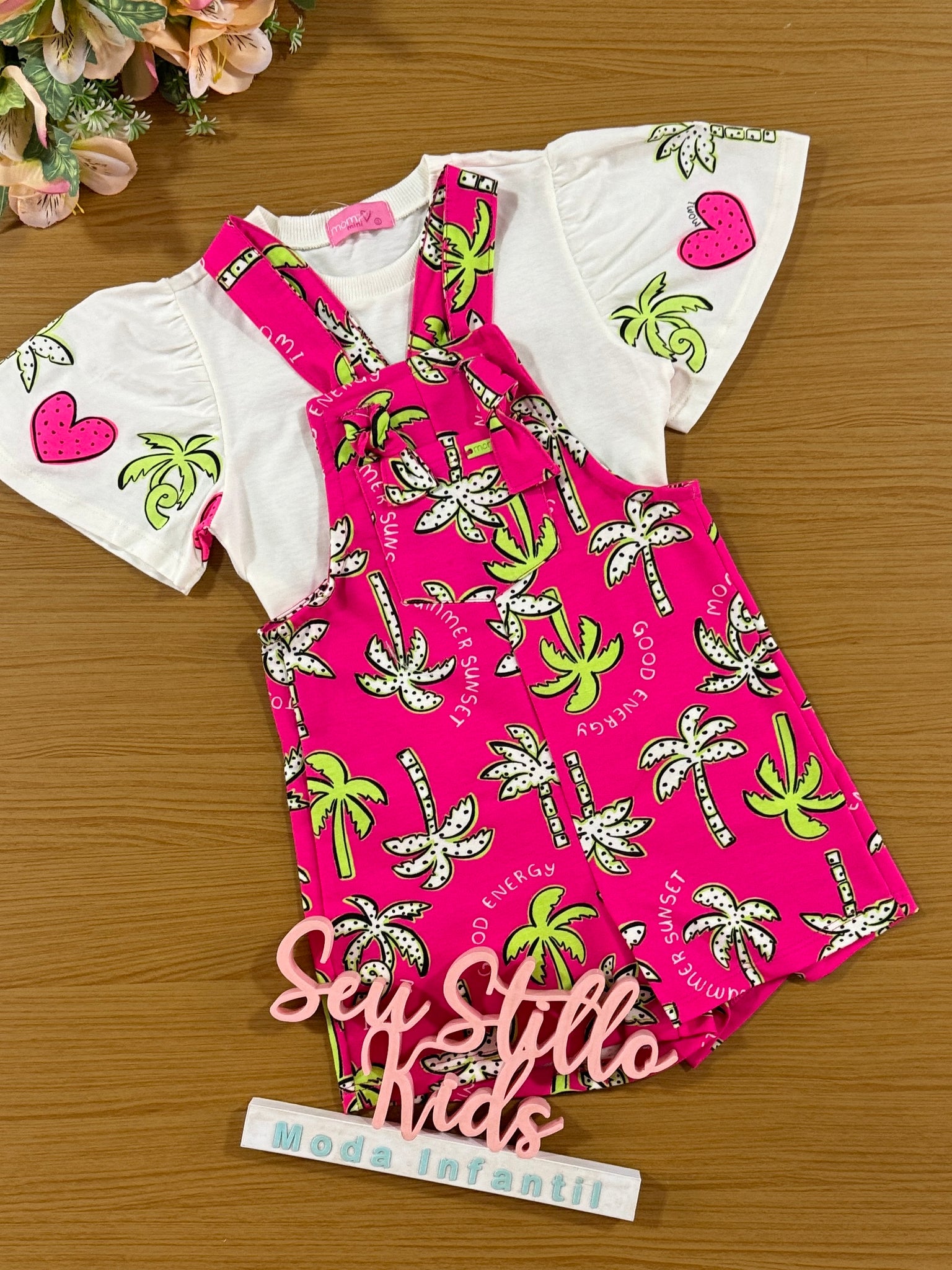 Jardineira Infantil Momi Verão Rosa Coqueiro com Blusa