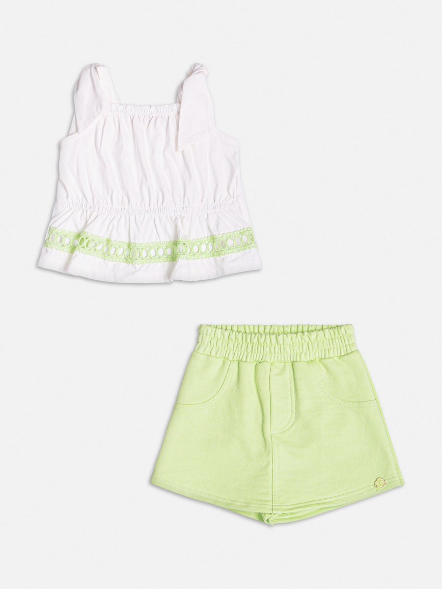 Conjunto Infantil Momi Verão Shorts Saia Verde e Blusa Off Bordada