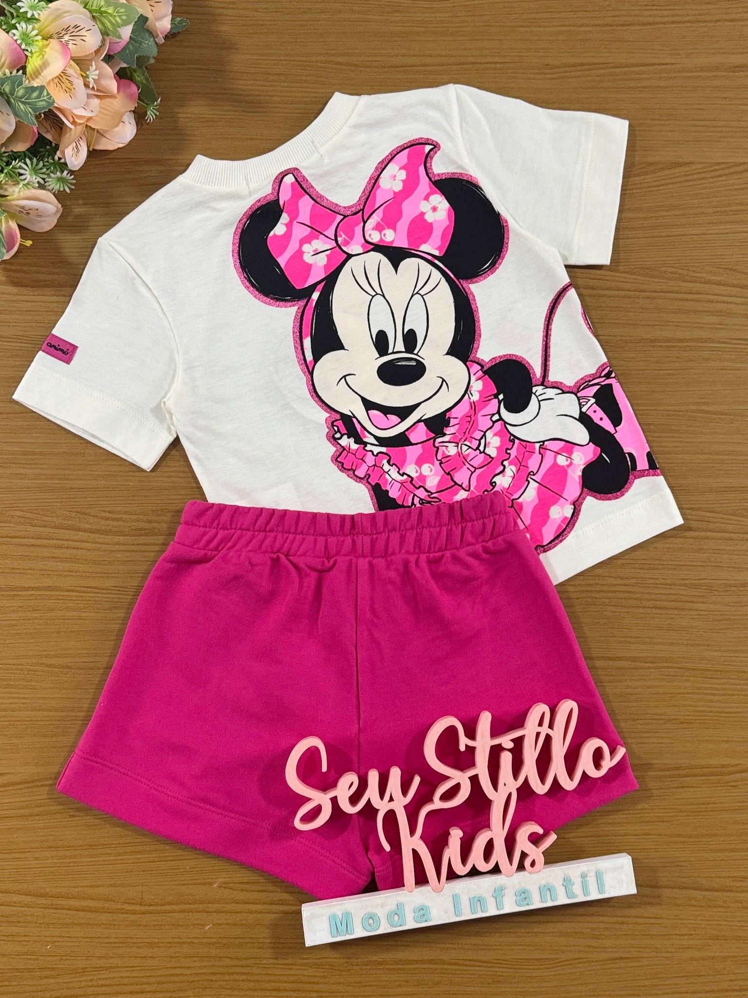 Conjunto Infantil Animê Verão Shorts Rosa e Blusa Minnie Disney