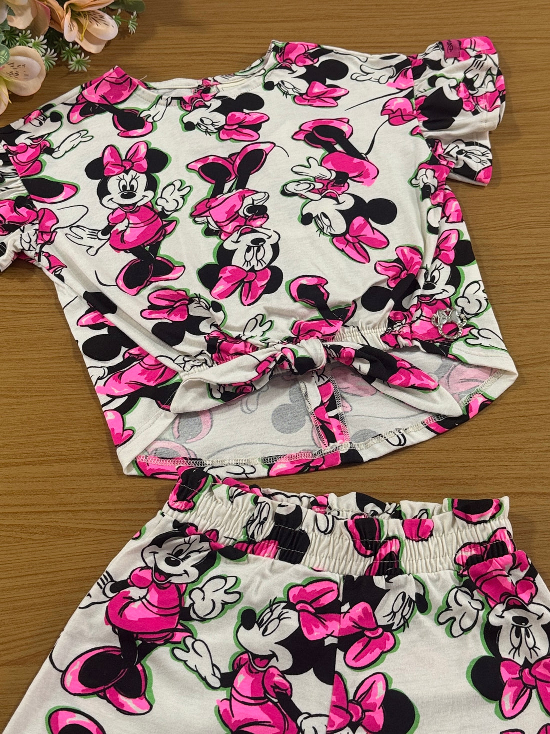 Conjunto Infantil Animê Verão Shorts e Blusa Minnie Rosa Disney