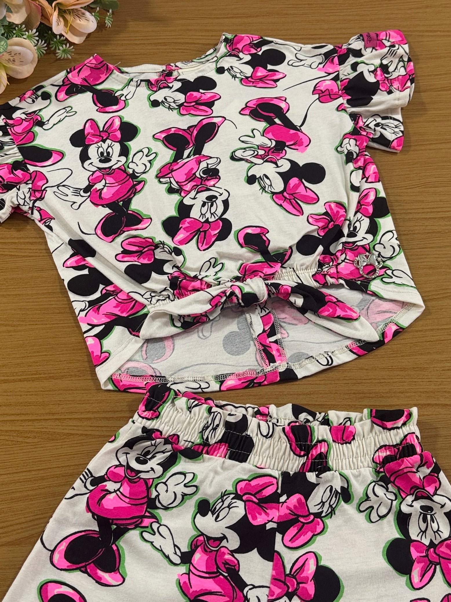 Conjunto Infantil Animê Verão Shorts e Blusa Minnie Rosa Disney