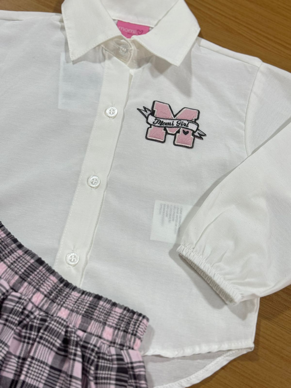 Conjunto Infantil Momi Inverno Saia Xadrez e Blusa Branca