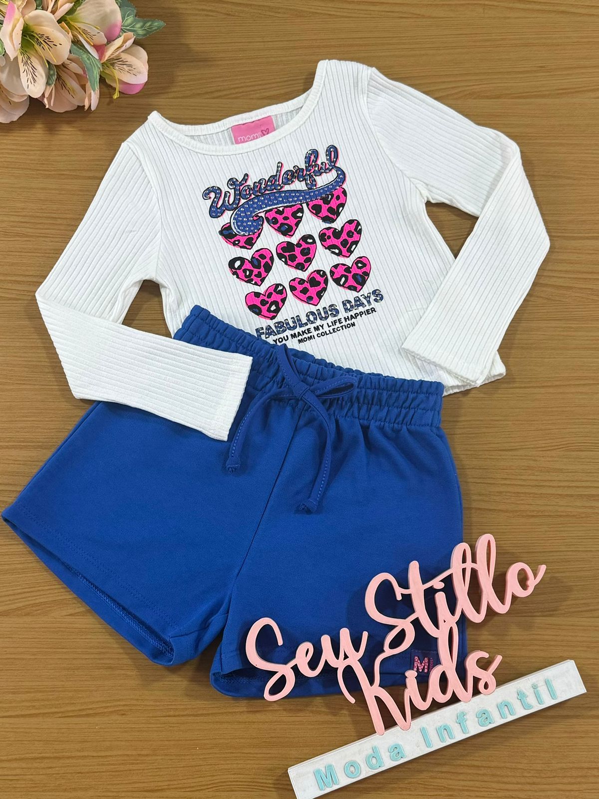 Conjunto Infantil Momi Inverno Short Azul e Blusa Branca Corações