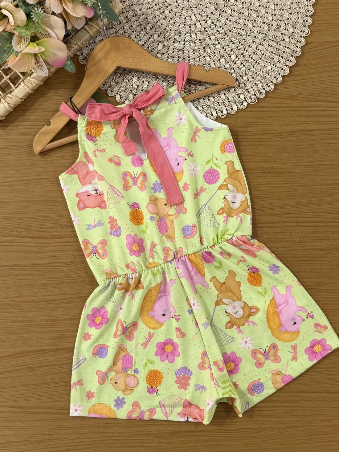 Macacão Curto Infantil Kukiê Verão Verde Raposinha na Floresta