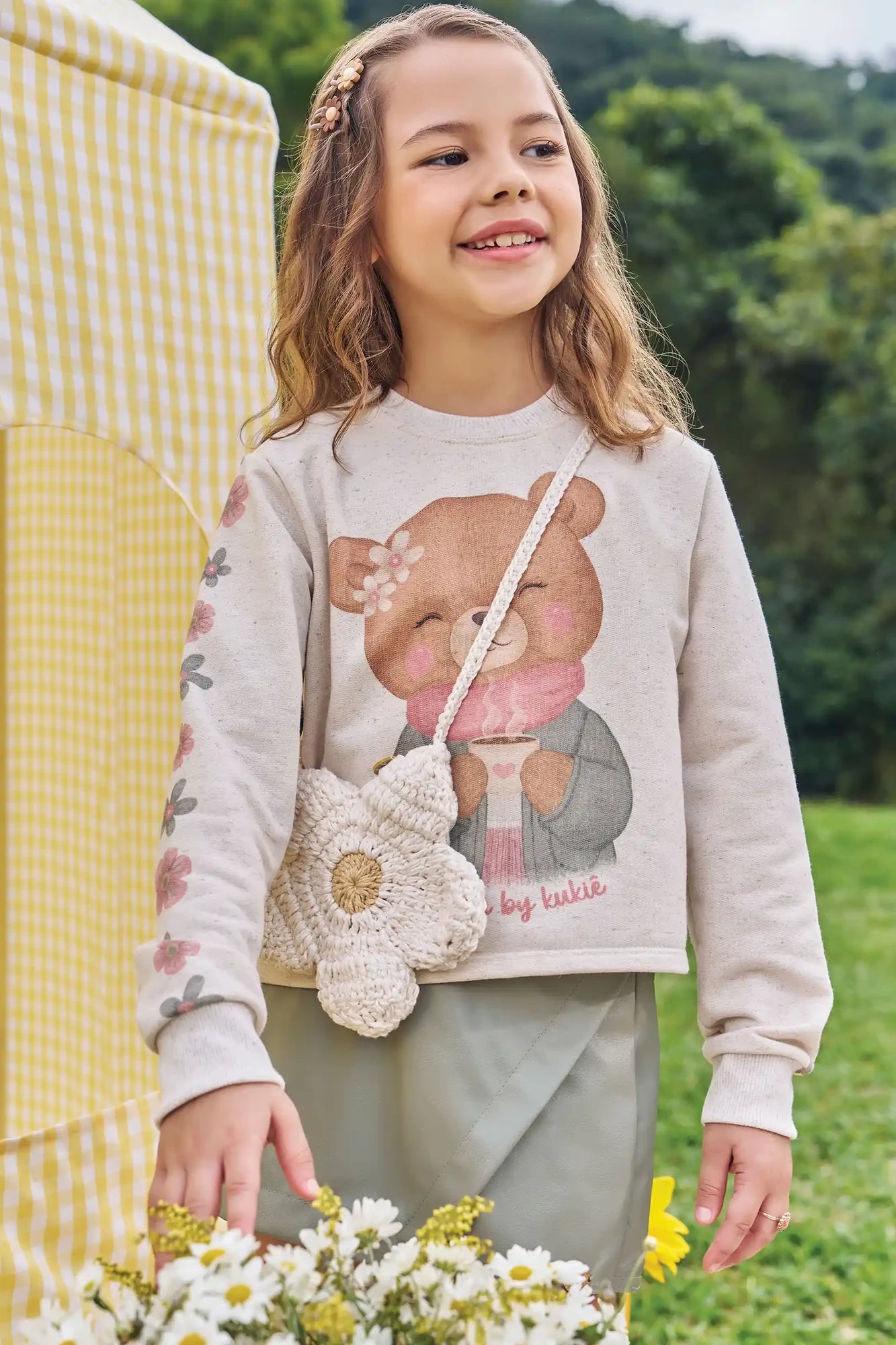 Conjunto Infantil Kukiê Inverno com Shorts Saia Verde e Moletom sem Flanela Ursinha Flozinha