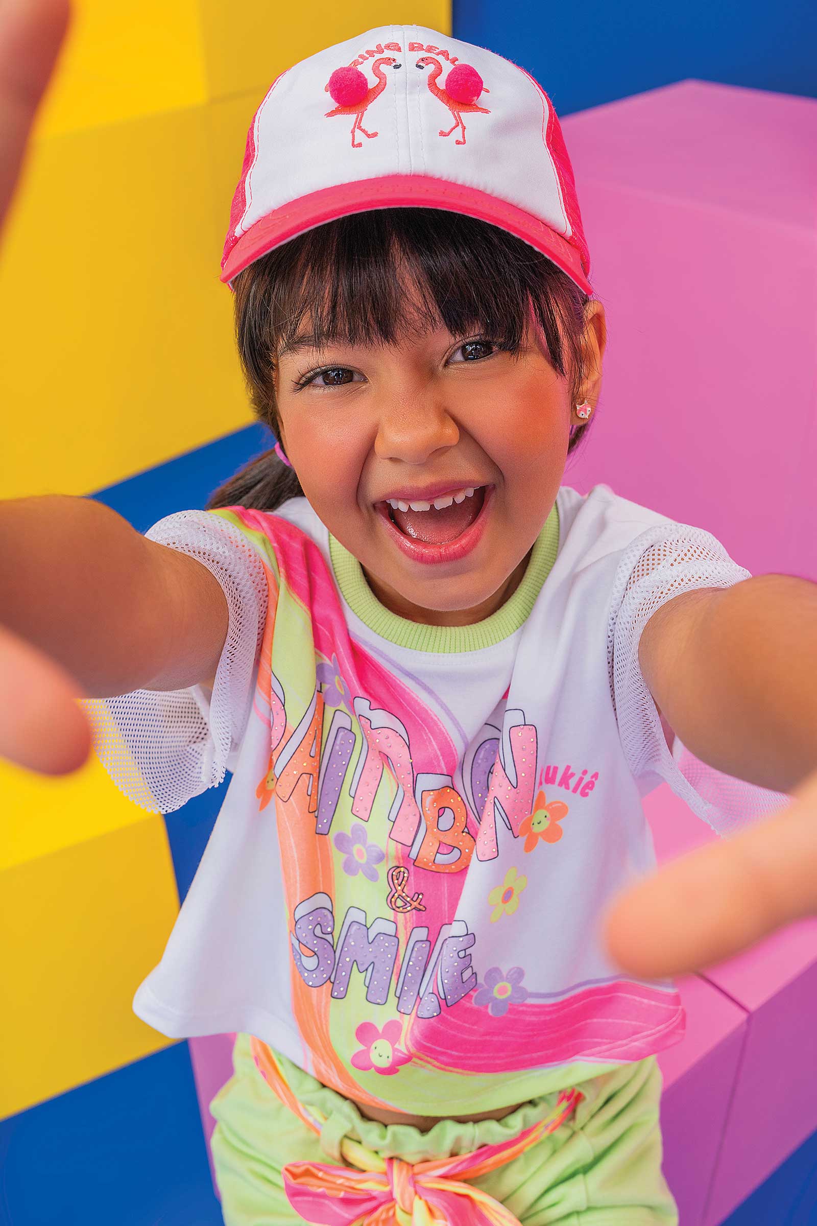 Conjunto Infantil Kukie Verão Shorts Verde e Blusa Arco-íris