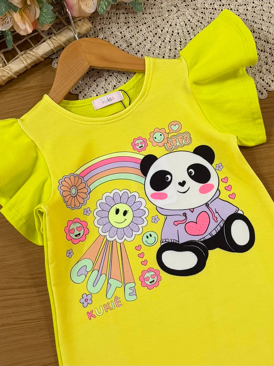 Vestido Infantil Kukiê Verde Neon Pandinha Cute