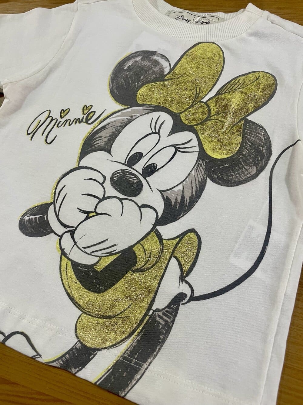 Conjunto Infantil Animê Verão Shorts Amarelo e Blusa Minnie