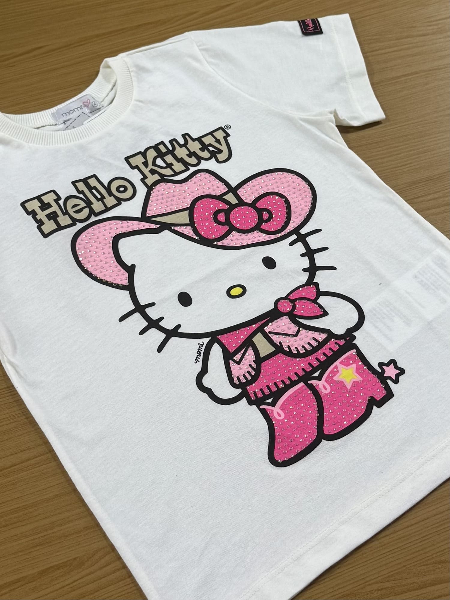Blusa Infantil Momi Inverno Manga Curta Branco com Strass Hello Kitty