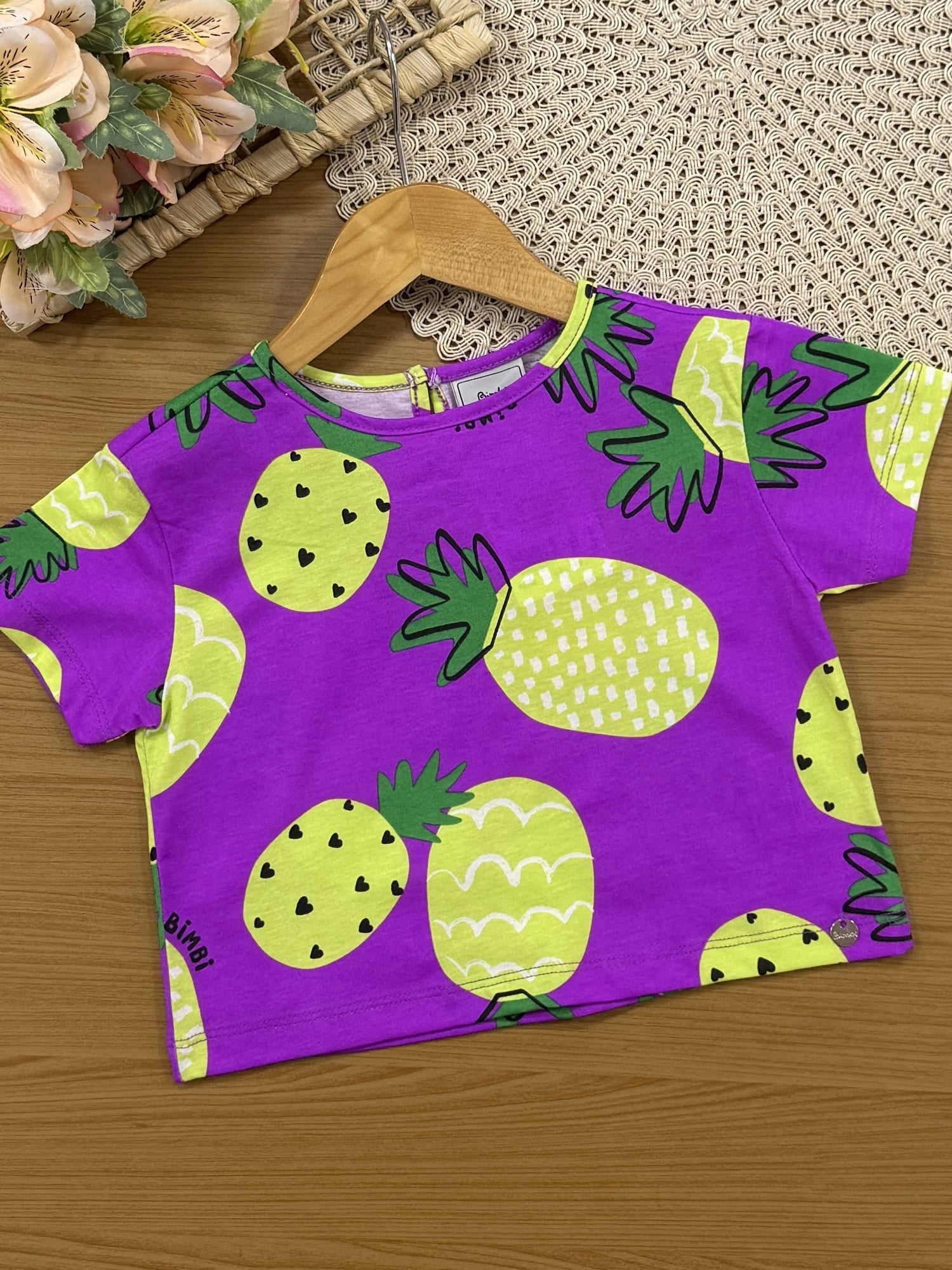 Conjunto Infantil Bimbi Verão com Shorts Verde e Blusa Roxa Abacaxis