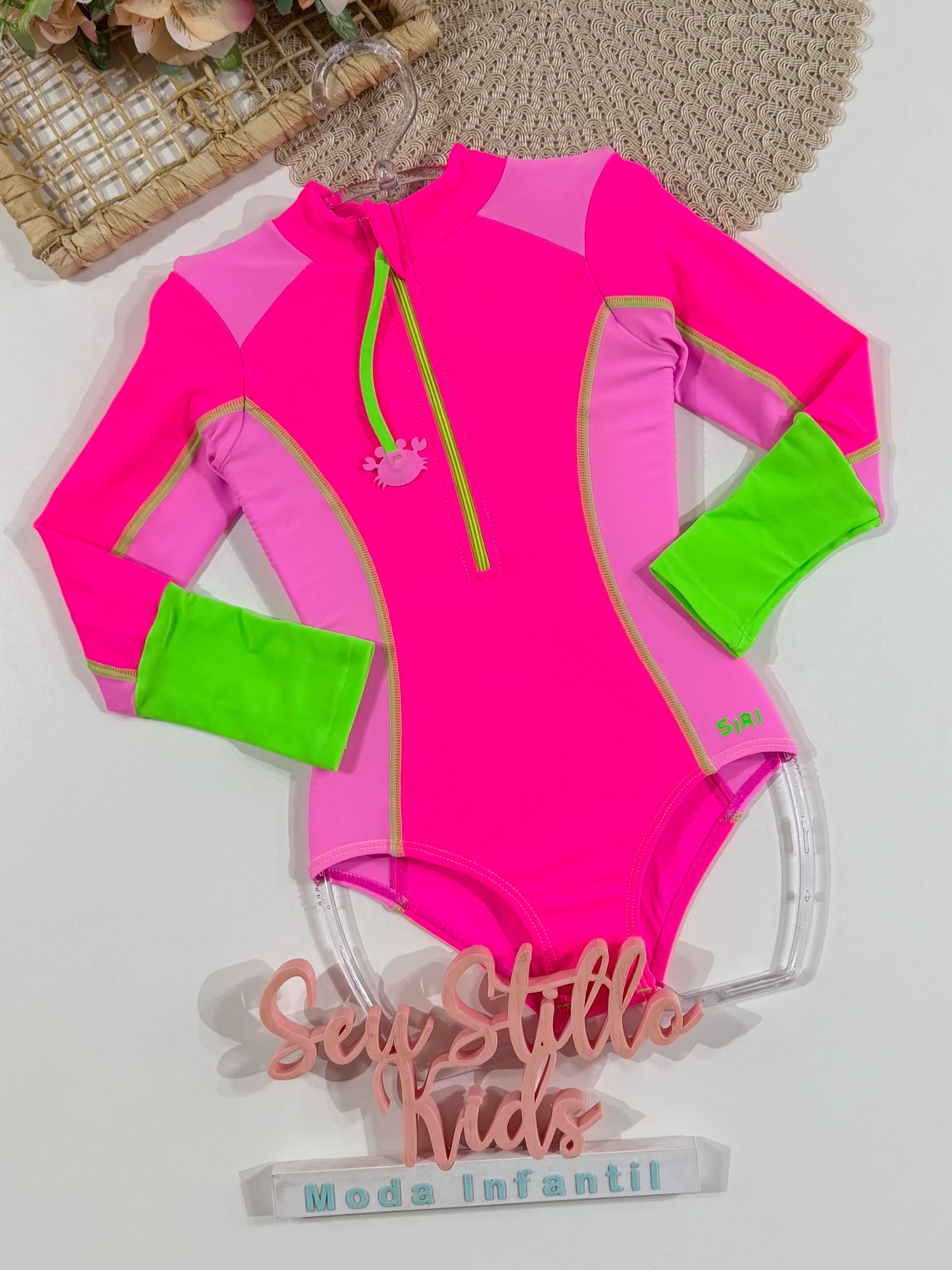 Maiô Infantil Siri Kids Manga Longa Rosa Vitoria Euforia 43004
