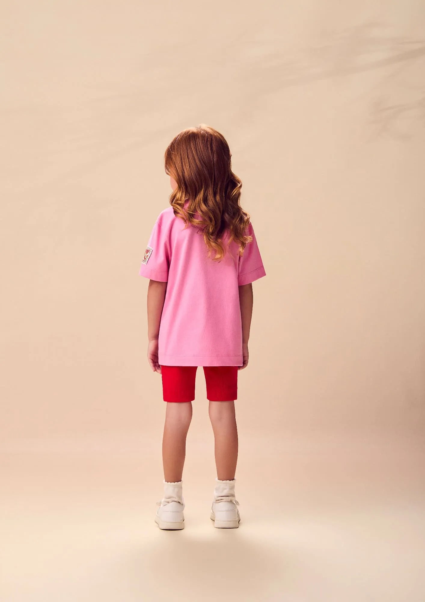 Conjunto Infantil Menina Animê com Shorts Ciclista Vermelho e Blusa Rosa Minnie Disney