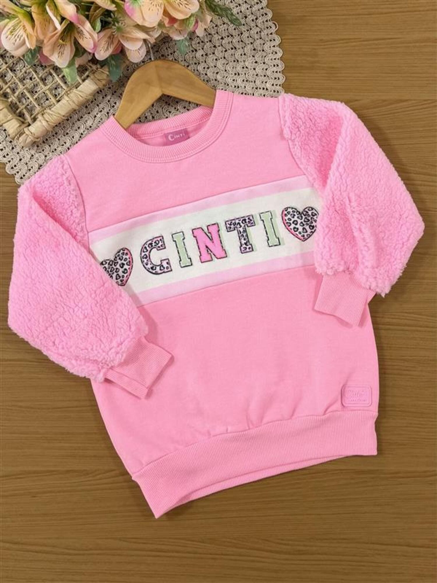 Conjunto Infantil Cinti Inverno com Calça Legging e Moletom Flanelado Rosa Coração Strass
