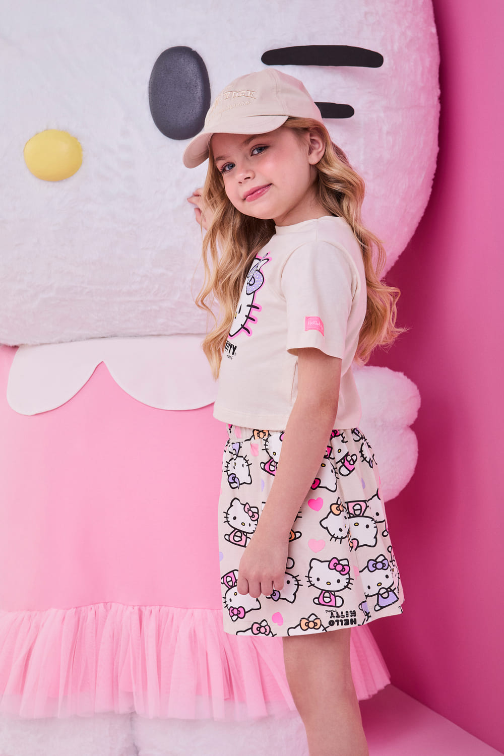 Conjunto Infantil Momi Verão Saia e Blusa Bege Hello Kitty