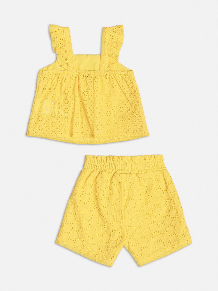 Conjunto infantil Momi Verão Shorts e Blusa Amarela Laise