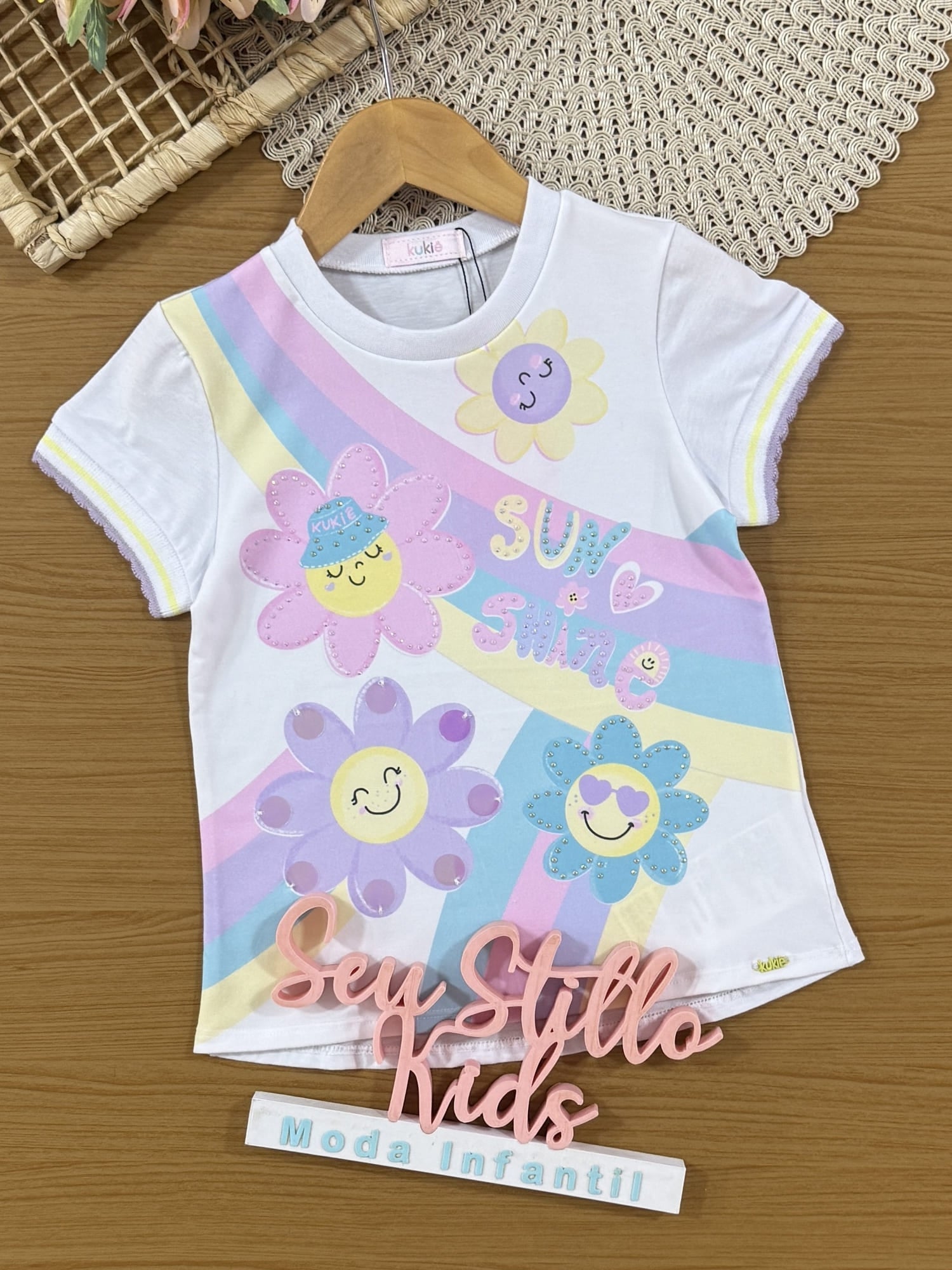 Blusa Infantil Kukiê Verão Branca Arco-íris Floral