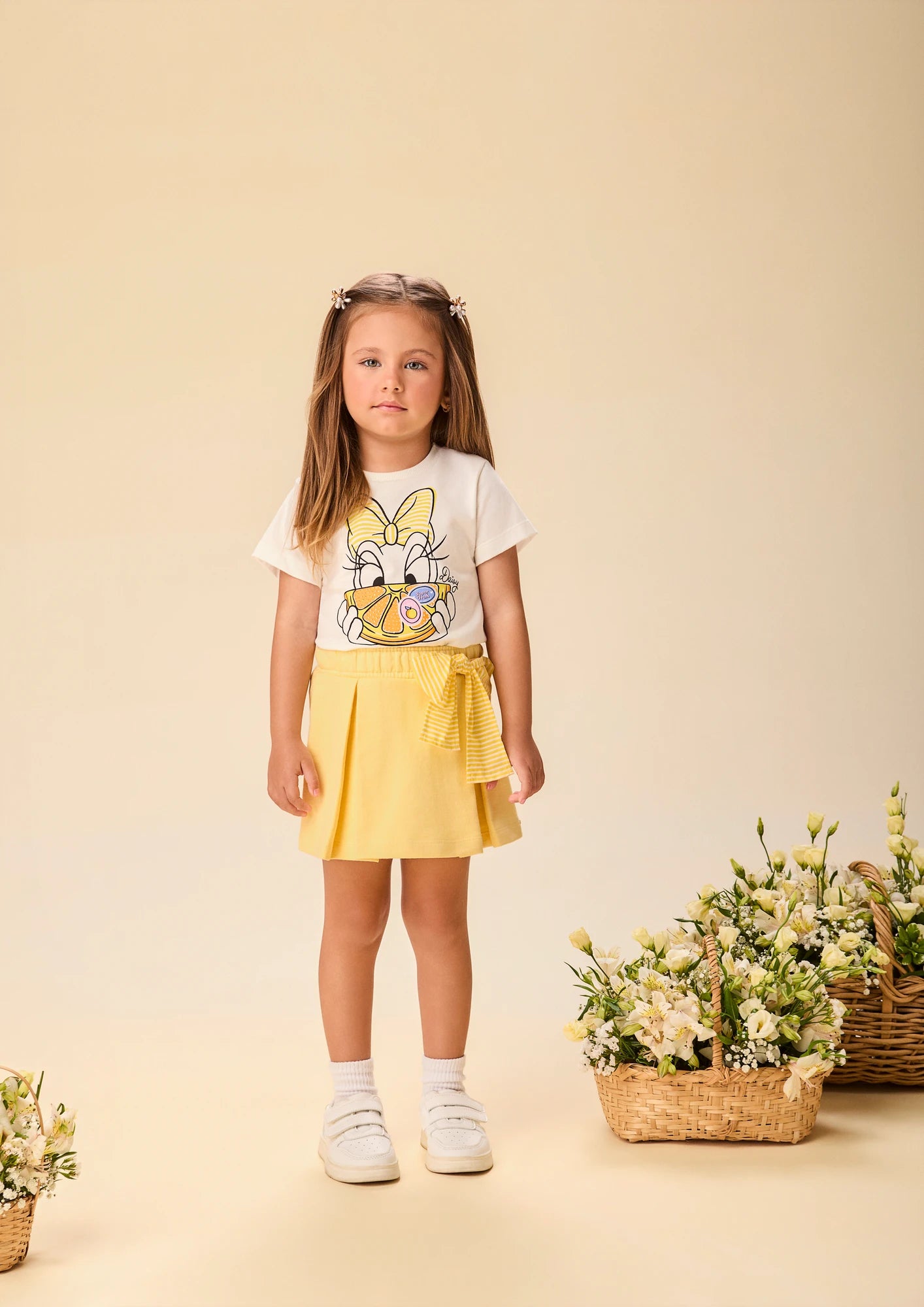 Conjunto Infantil Menina Momi, Shorts Saia Amarelo com Lacinho e Blusa Daisy