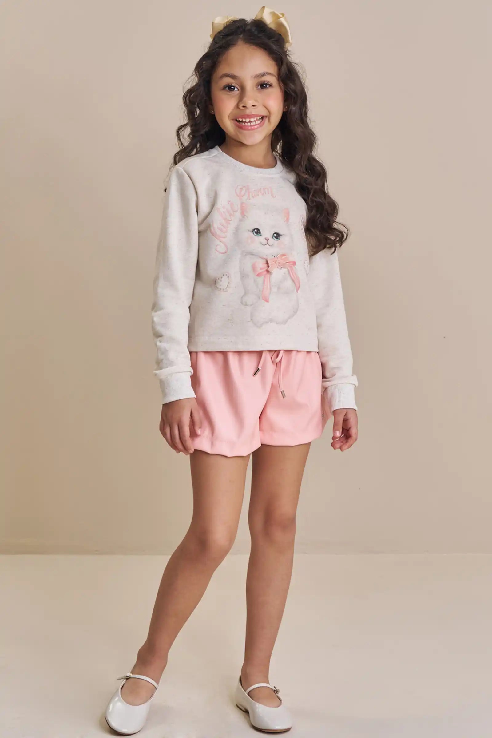 Conjunto Infantil Kukiê Inverno com Shorts Rosa e Moletom sem Flanela Gatinha com Strass