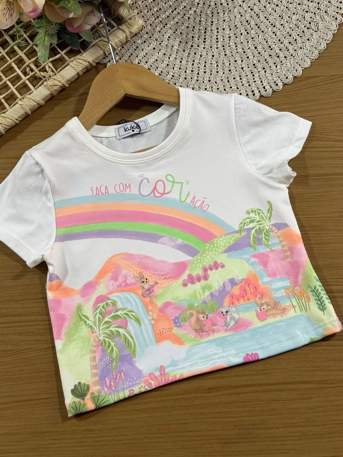 Conjunto Infantil Kukiê com Shorts Rosa e Blusa Manga Curta Animais na Floresta