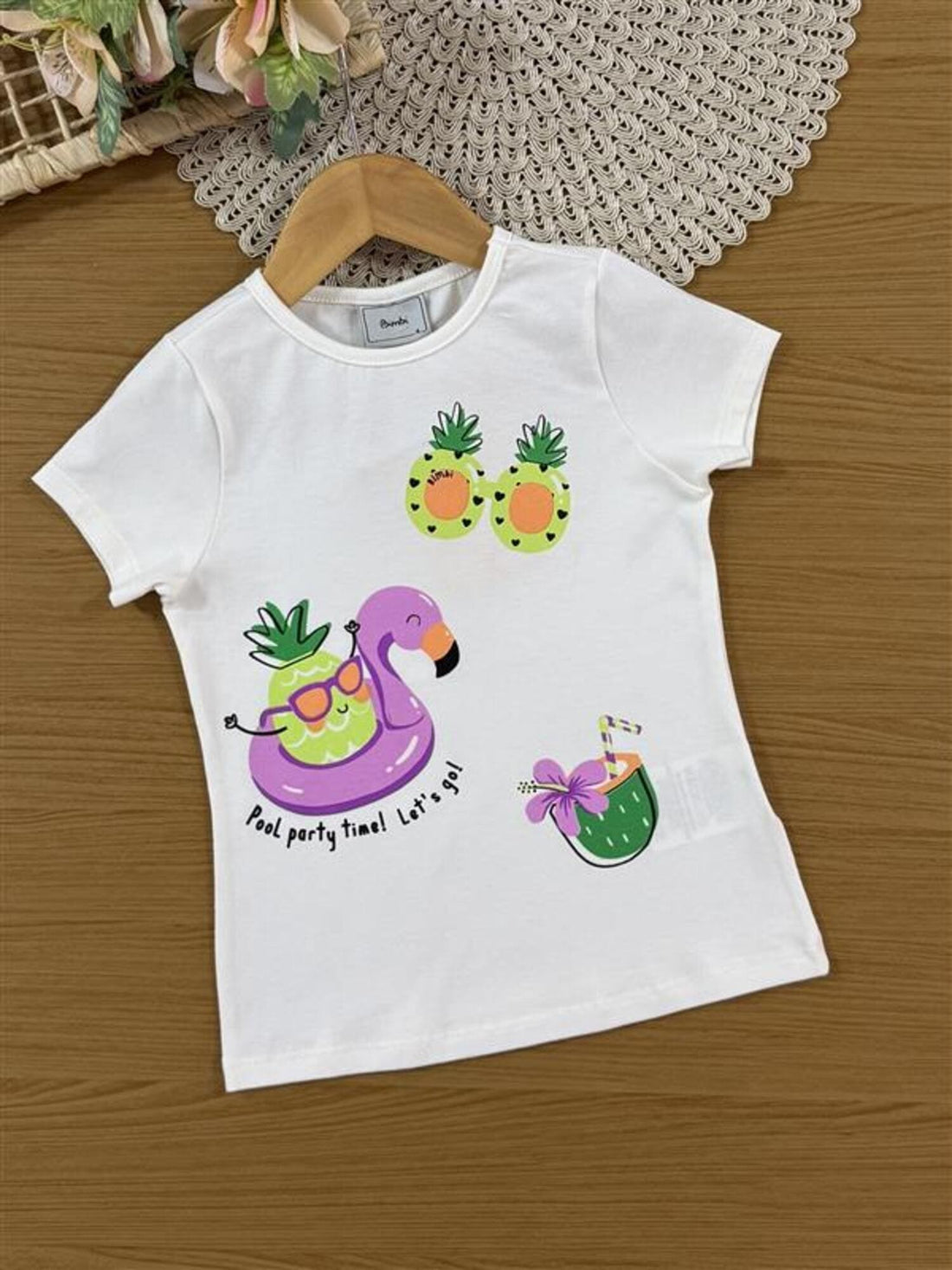 Conjunto Infantil Bimbi Verão com Shorts Saia Verde e Blusa Branca Praia