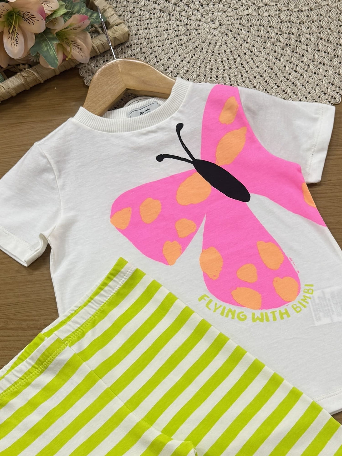 Conjunto Infantil Bimbi Verão com Shorts Listrado e Blusa Branca Borboleta