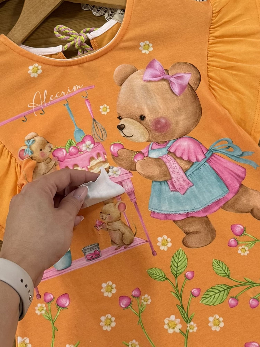 Vestido Infantil Kukiê Verão Laranja Ursinha Confeiteira