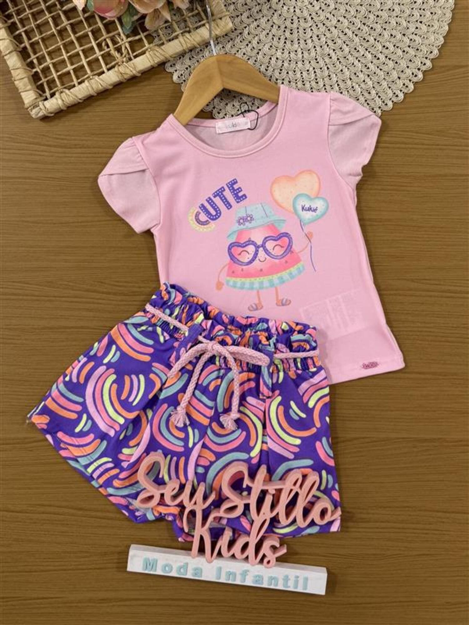 Conjunto Infantil Kukiê Verão com Shorts Roxo e Blusa Rosa Frutinha Cute