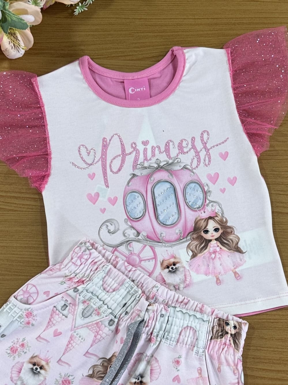 Conjunto Infantil Cinti Verão Shorts Rosa e Blusa Princesa