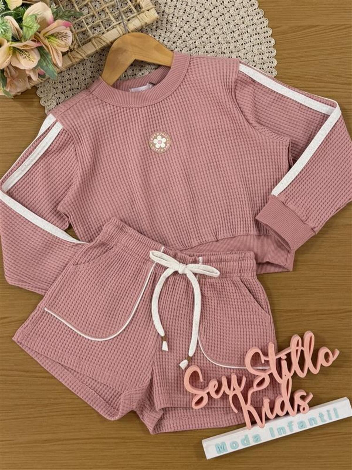 Conjunto Infantil Kukiê Inverno com Shorts e Moletom Rosa Flor