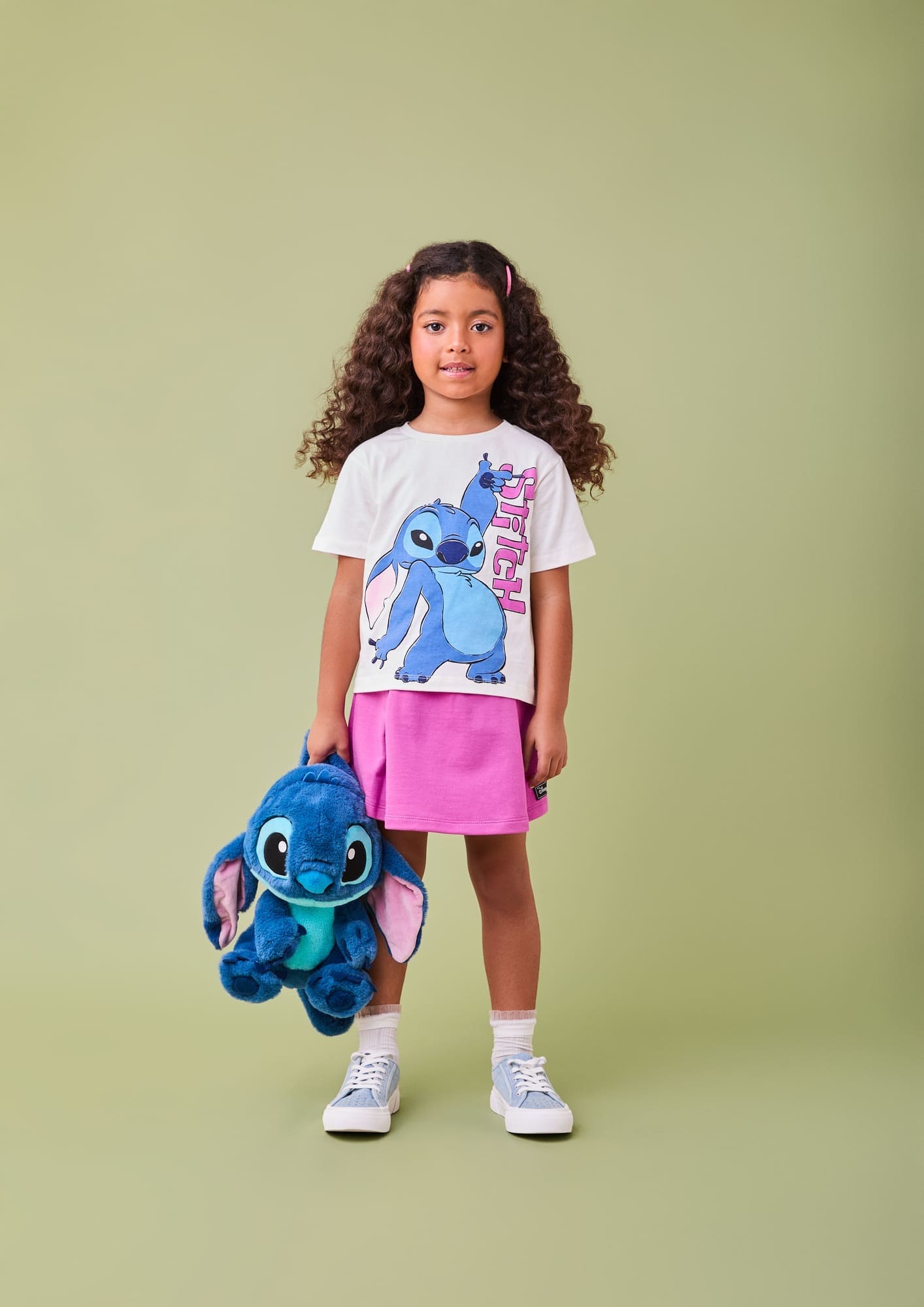 Conjunto Infantil Momi com Shorts Saia e Blusa Branca Stitch