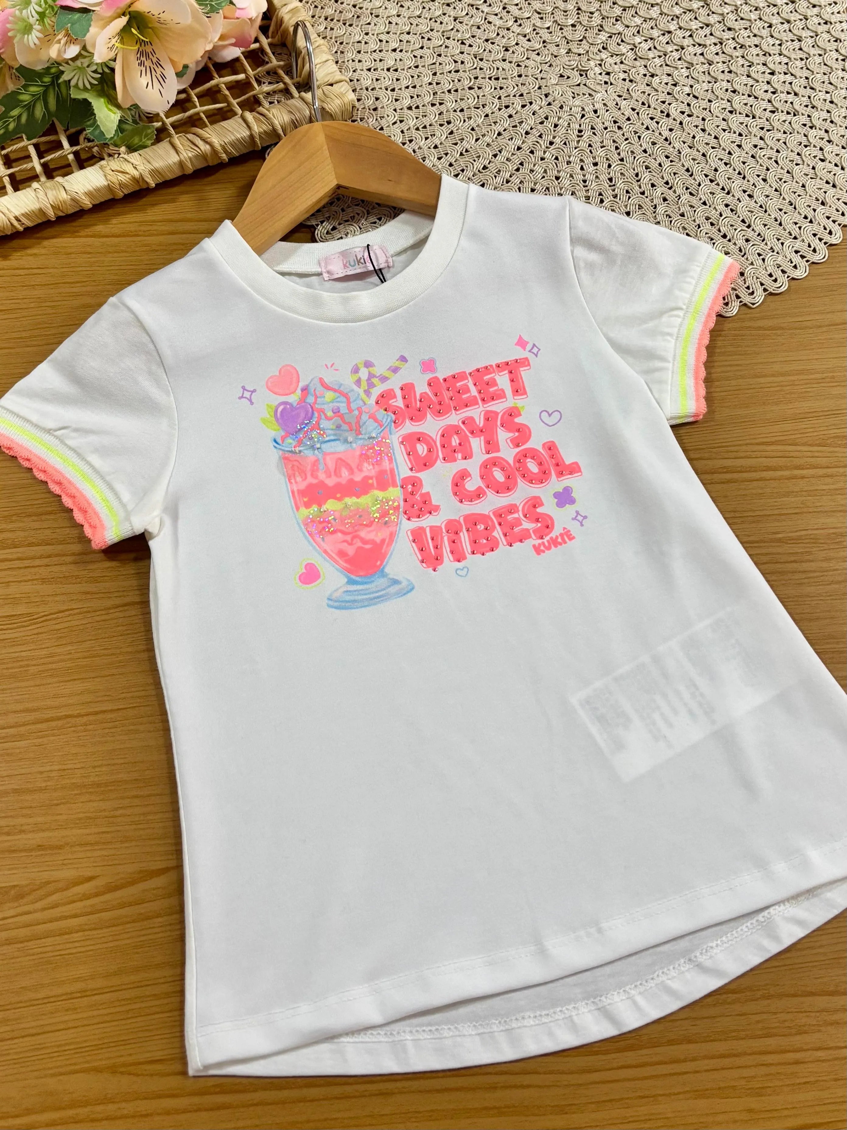 Blusa Infantil Menina Kukiê Branca Milk Shake