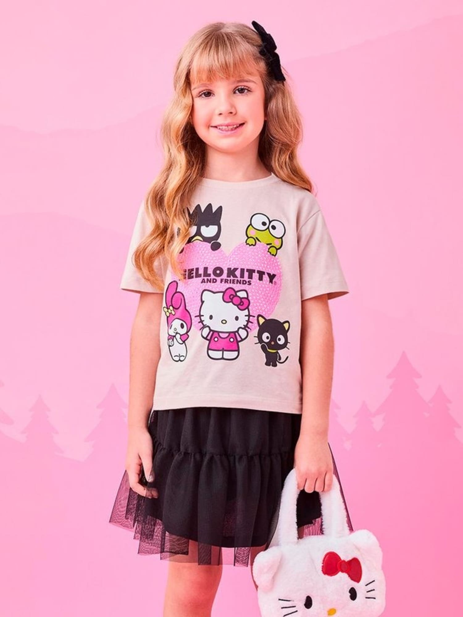 Conjunto Infantil Momi com Saia em Tule Preta e Blusa Bege Hello Kitty