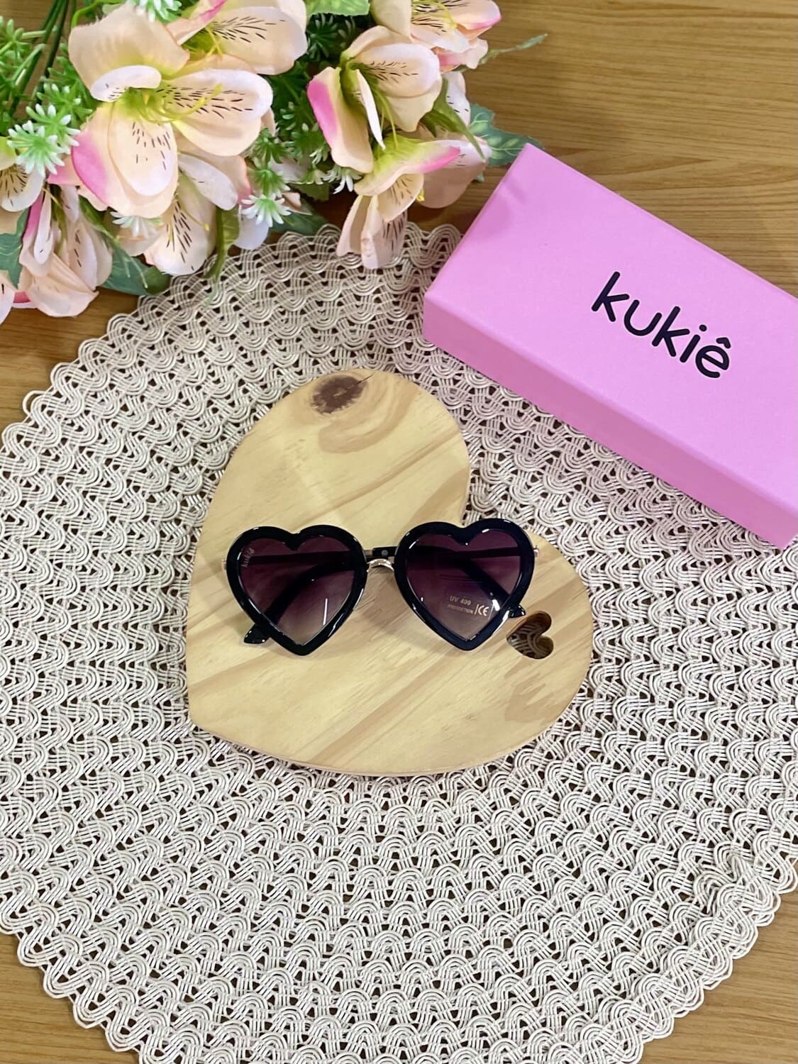 Óculos de Sol Infantil Kukie Verão Preto Coração