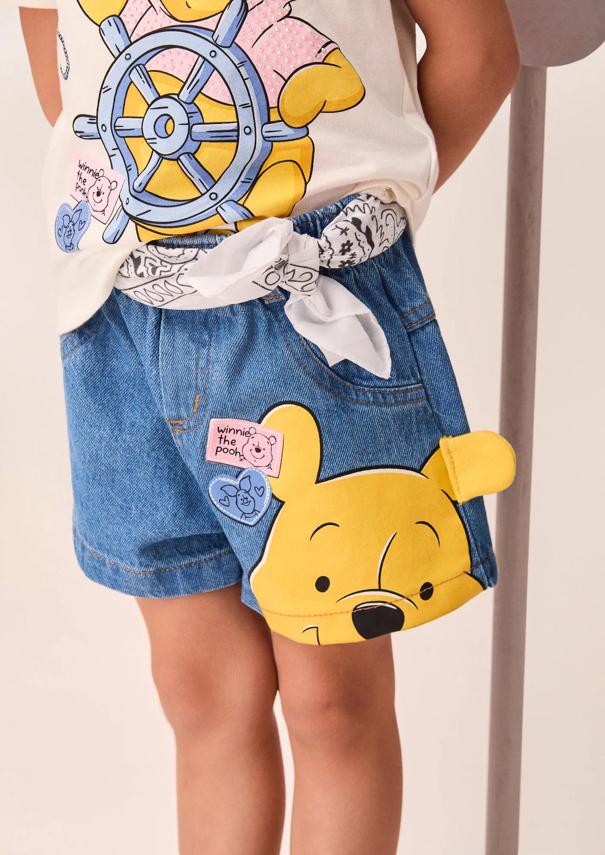 Shorts Jeans Infantil Menina Momi Ursinho Pooh Disney