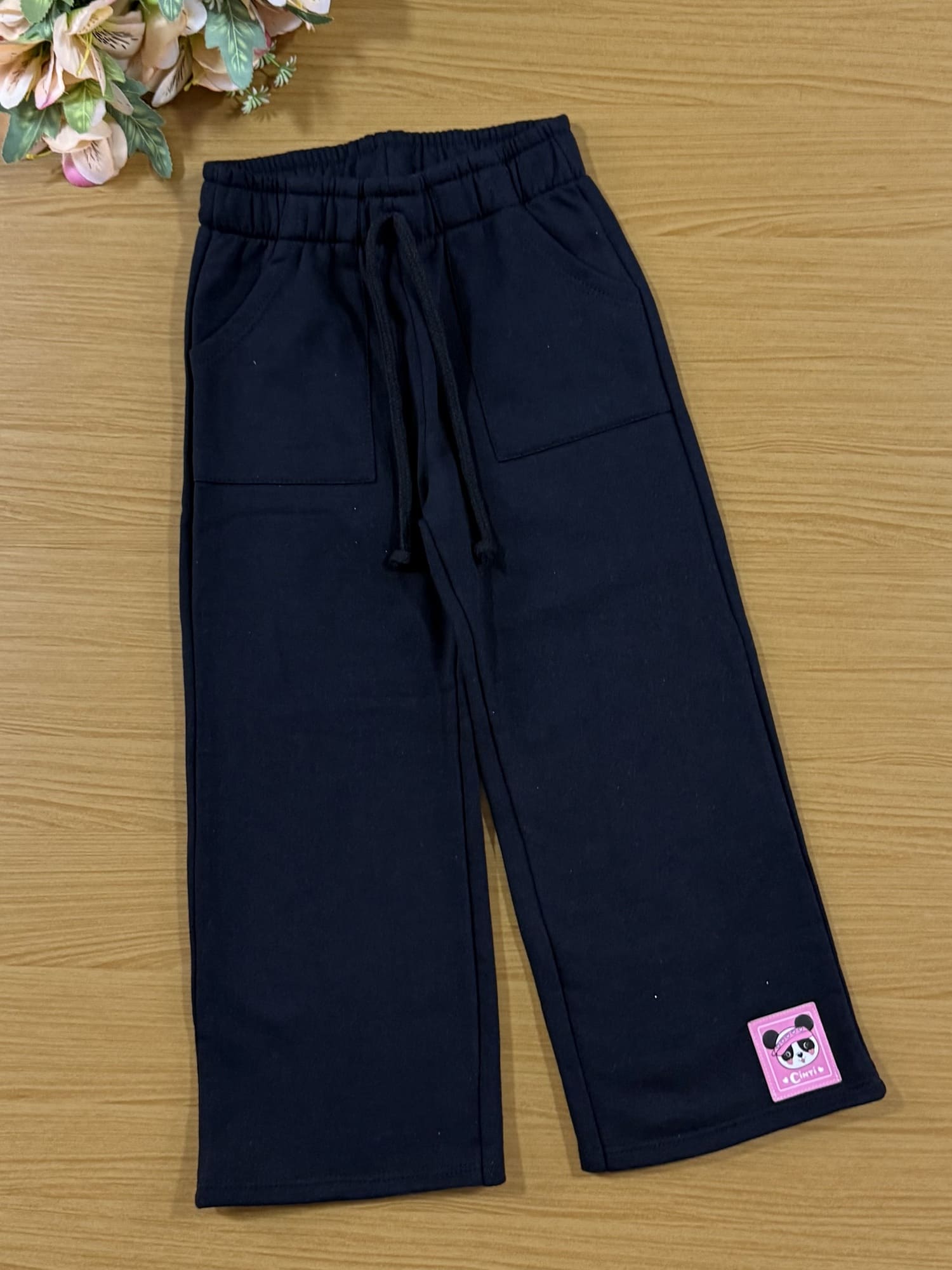 Conjunto Infantil Cinti Inverno Calça Wide Leg e Moletom Flanelado Preto Panda
