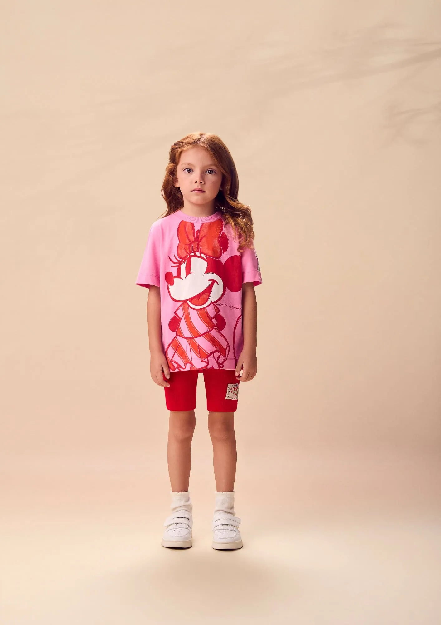 Conjunto Infantil Menina Animê com Shorts Ciclista Vermelho e Blusa Rosa Minnie Disney