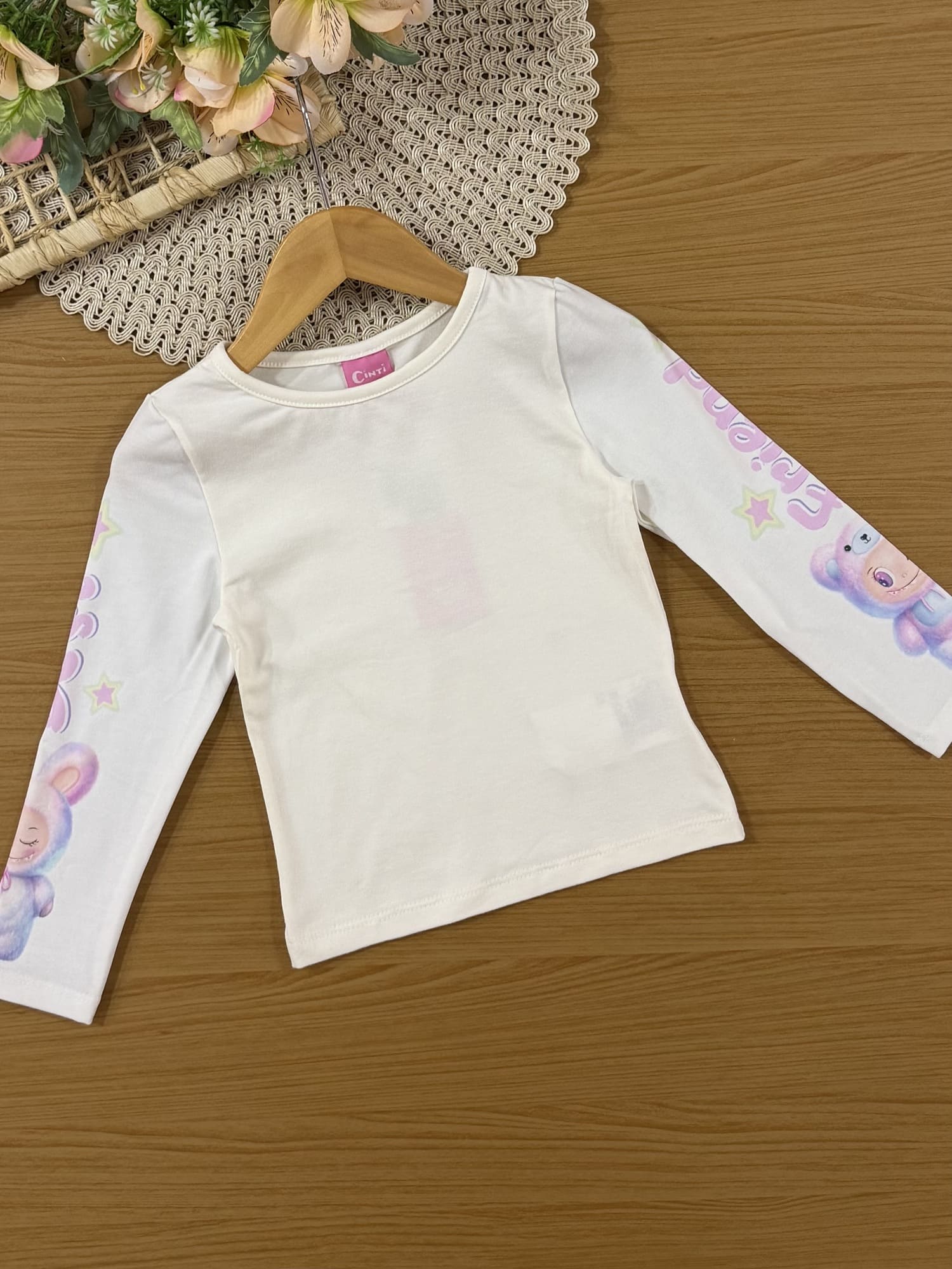 Jardineira Infantil Cinti Inverno Colorida com Blusa Manga Longa Labubu