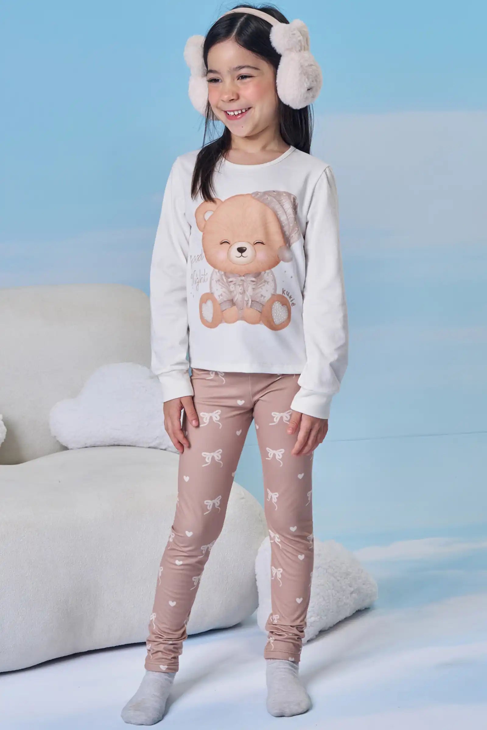 Pijama Infantil Kukiê Inverno com Calça Bege e Blusa Branca Ursinho