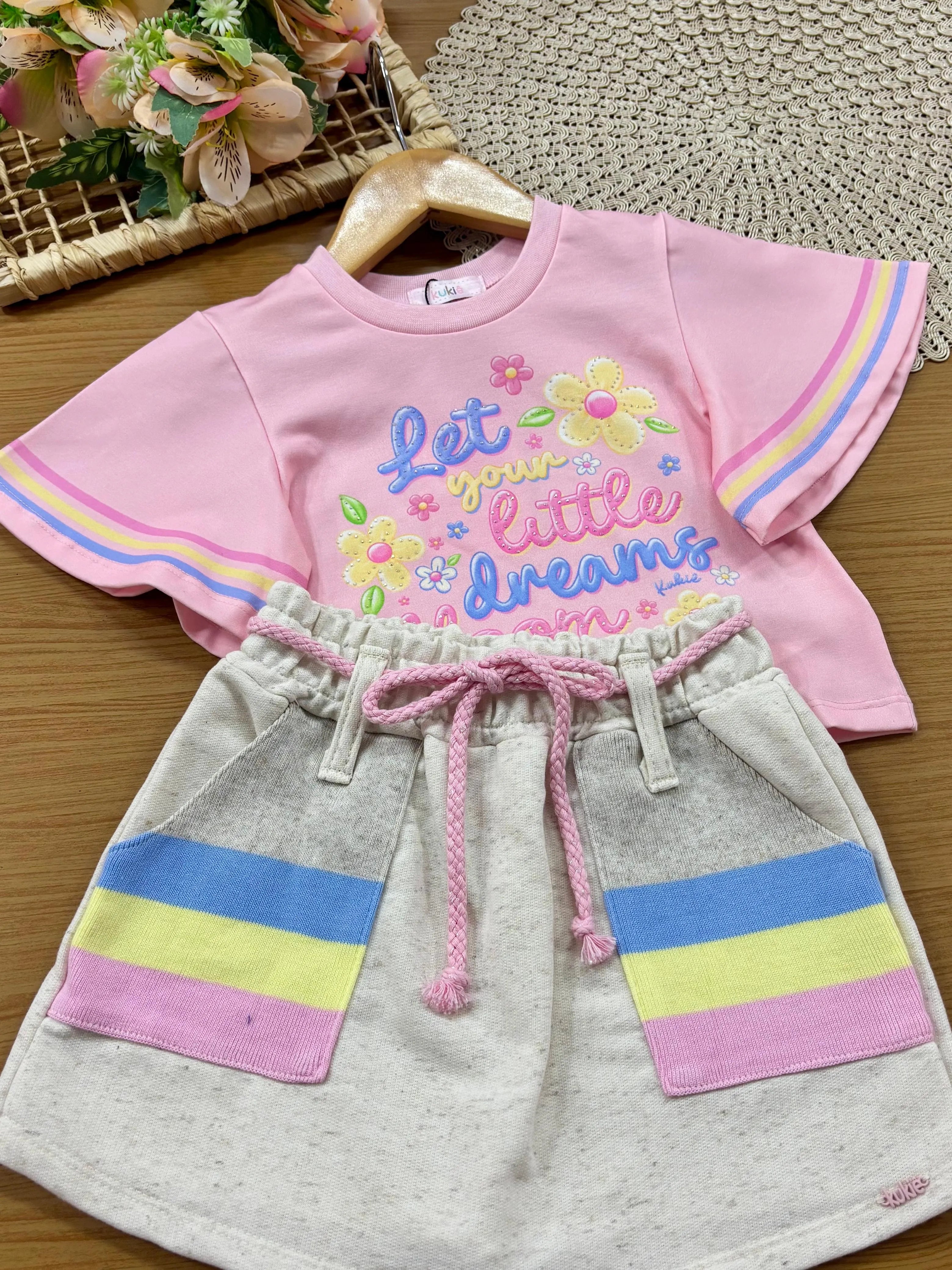Conjunto Infantil Menina Kukiê com Shorts e Blusa Rosa Florzinha