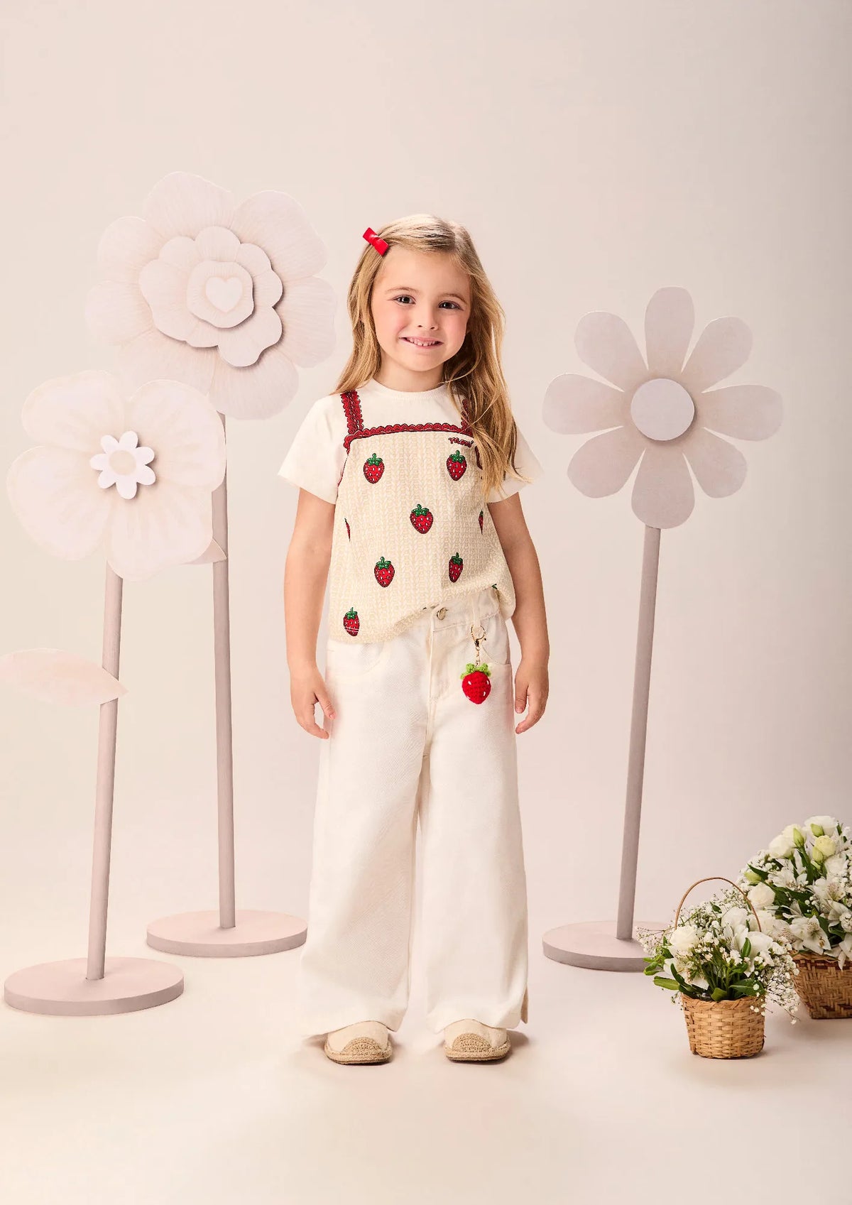 Blusa Infantil Menina Momi Branca Moranguinhos