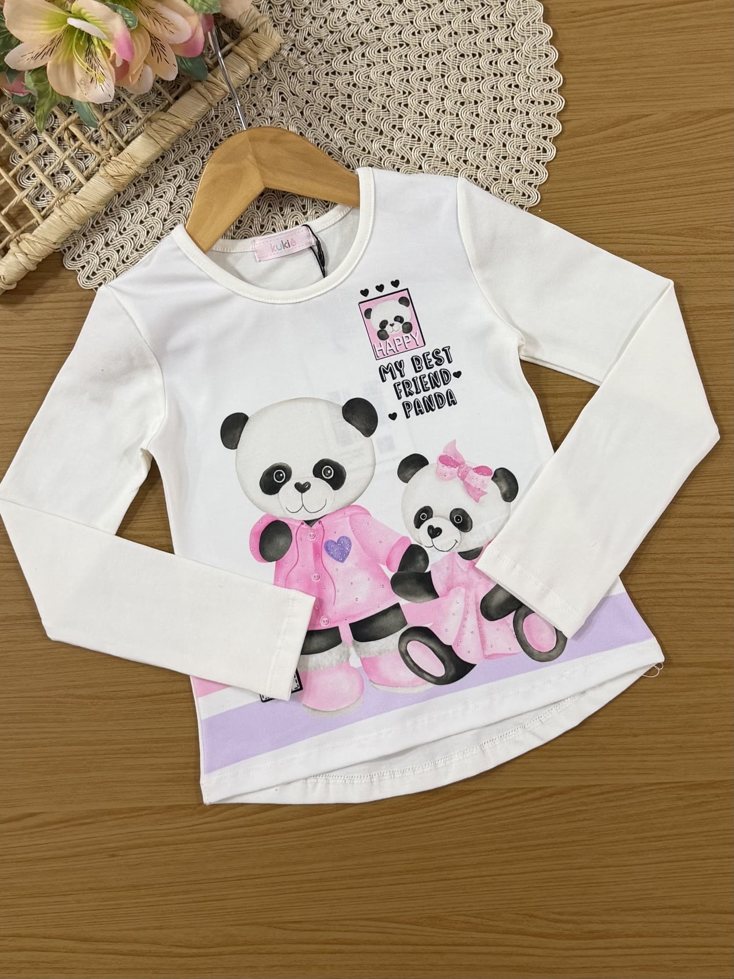 Conjunto Infantil Kukiê com Shorts Saia Preto e Blusa Manga Longa Pandinha