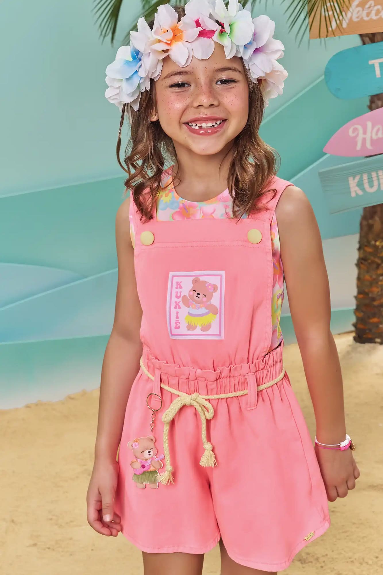 Jardineira Infantil Kukiê Verão Rosa Ursinha com Cropped Floral