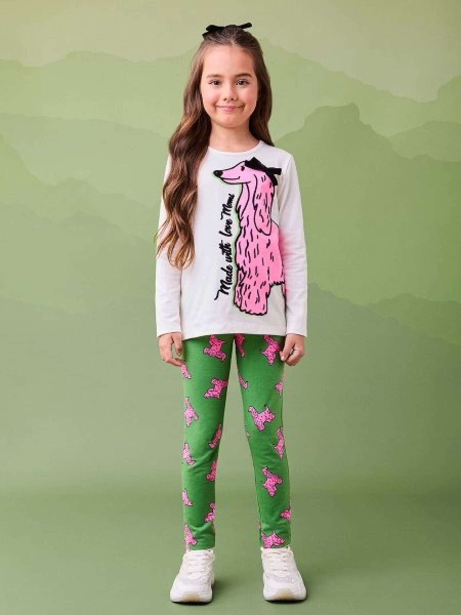 Conjunto Infantil Momi Inverno com Calça Verde e Blusa Manga Longa Branca Cachorrinha
