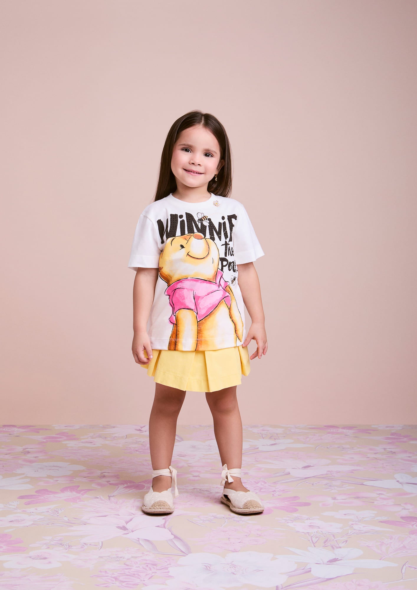 Blusa Infantil Animê Verão Branca Ursinho Pooh com Strass