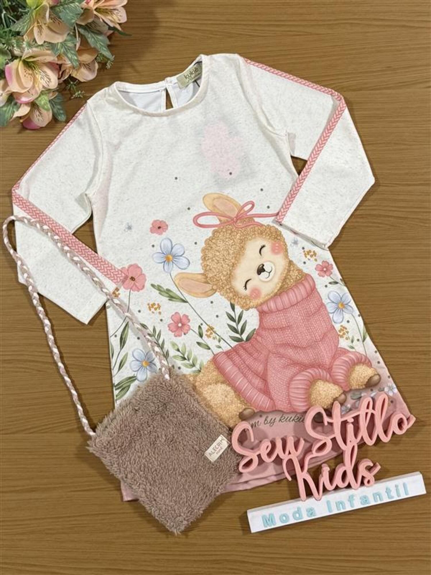 Vestido Infantil Kukiê Alecrim Inverno Off White Lhama com Bolsinha