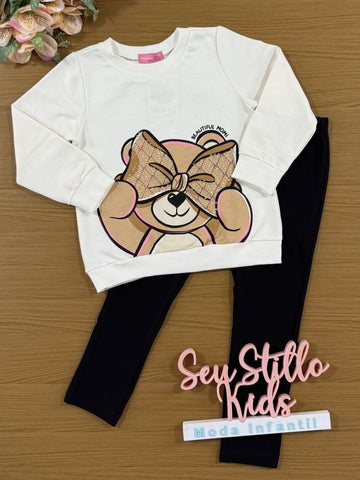 Conjunto Infantil Momi Inverno com Calça Preta e Casaco Branco Ursinho com Laço