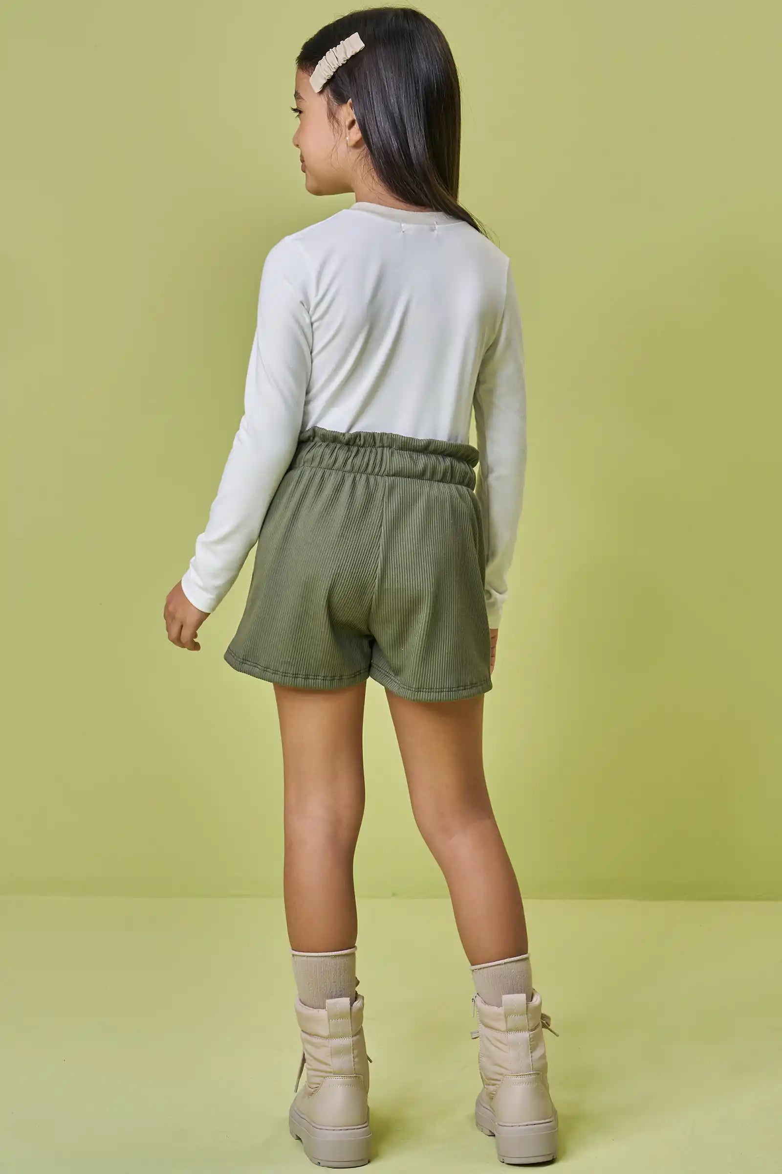 Conjunto Infantil Kukiê Inverno com Shorts Verde e Blusa Manga Longa Ursinhas na Chuva