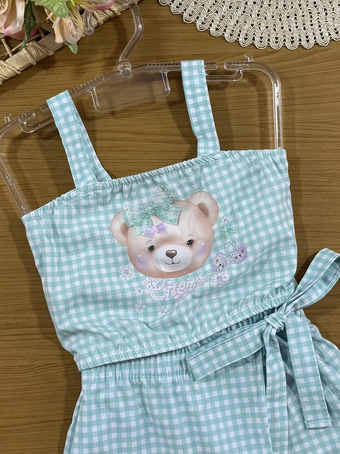 Conjunto Infantil Cinti Verão com Shorts Saia e Cropped Xadrez Azul Ursinha