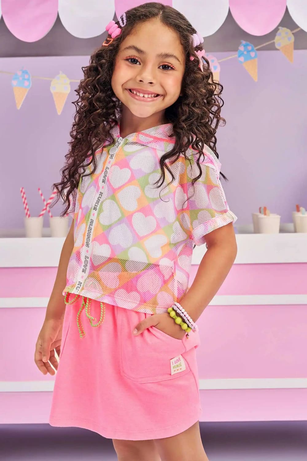 Conjunto Infantil Kukie Verão Saia e Blusa com Colete Corações Coloridos